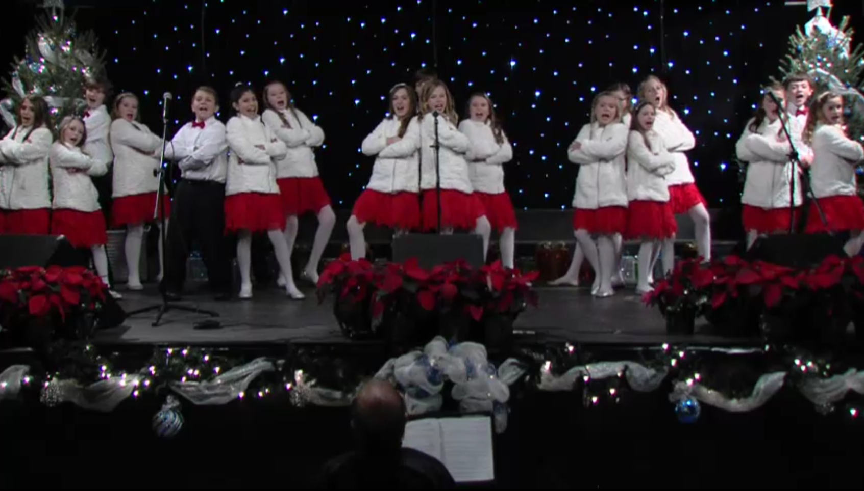December 04, 2015 Holiday Of Lights Presents Mandeville Show Choir